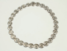 Infinity Swirl 360 Necklace